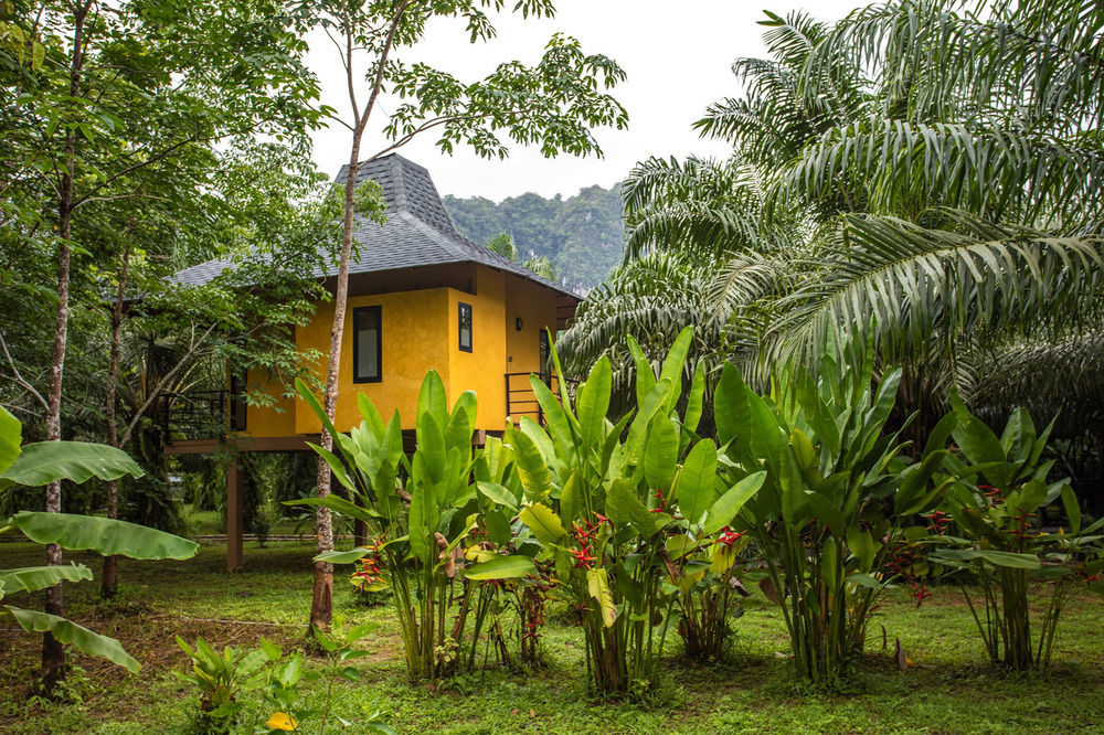 Anurak Community Lodge Phanom Eksteriør bilde